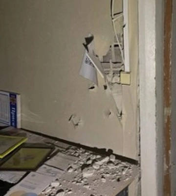 У Нікополі ворог пошкодив пожежну частину