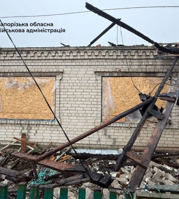 Доба на Запоріжжі: під ударами 13 населених пунктів, є жертви та руйнування. ФОТО