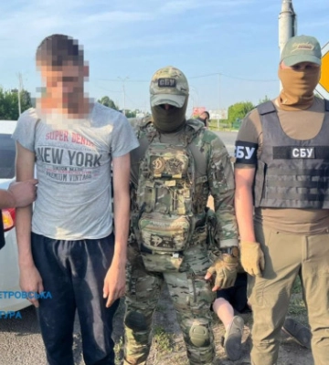 У Дніпрі в морзі викрадали SIM-картки та телефони загиблих військових і зняли понад 1,5 млн гривень