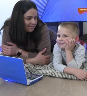 Із Запоріжжя до Закарпаття. Як сім'я переселенців з півдня будує життя з нуля на заході (відео)
