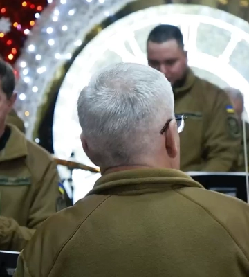 У метро Харкова спускалися нацгвардійці (відео)