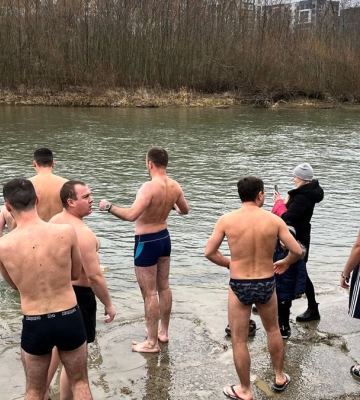 Де у Франківську можна зануритися на Водохреща?