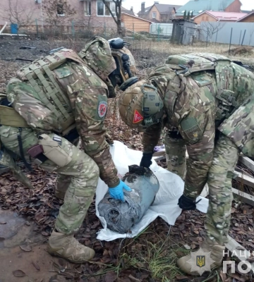 Росіяни атакували Антонівку з безпілотника, поранений чоловік