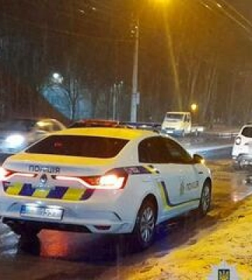 ДТП у Полтаві: машина збила жінку на переході