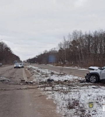 У Житомирському районі поліція встановлює обставини двох ДТП з потерпілими