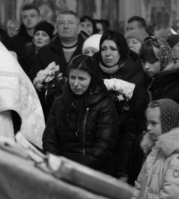 Волиняни попрощалися із загиблим військовим Миколою Гліною
