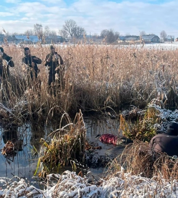 Зник ще 9 листопада: встановили особу чоловіка, тіло якого знайшли у водоймі на Волині