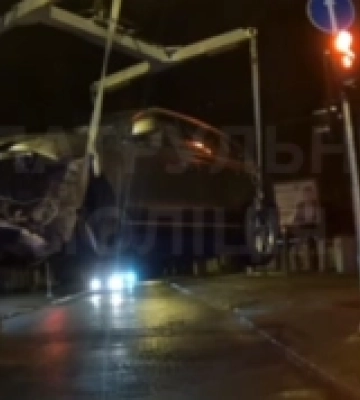 Помічник криворізької депутатки вчинив під наркотою ДТП в Одесі та намагався втекти: він вже має 5 протоколів за керування у нетверезому стані. ВIДЕО