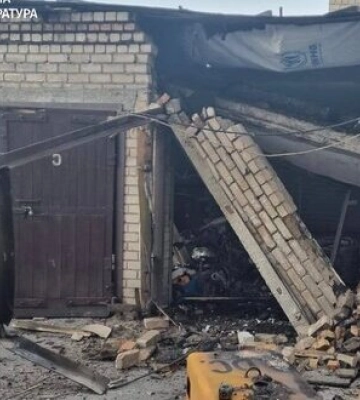 Протягом дня росіяни атакували дронами Антонівку на Херсонщині - 6 поранених, у Кіндійці - 1