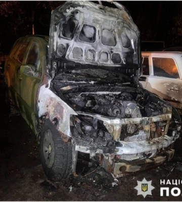У Києві підліток та 40-річний чоловік палили машини військових за завданням росіян (ФОТО)