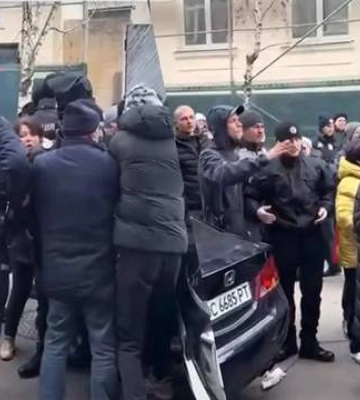 Поліція опублікувала офіційну версію конфлікту у Львові (ВІДЕО)
