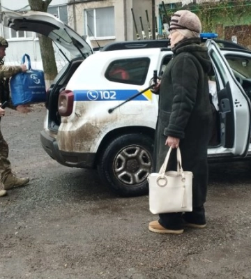 Правоохоронці евакуювали з Куп’янського району Харківщини 10 мешканців