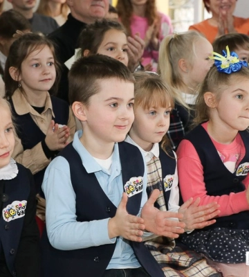 Різдвяне відкриття: У Кропивницькому з’явився унікальний заклад освіти  «Smart Вулик Школа» (ФОТОРЕПОРТАЖ)