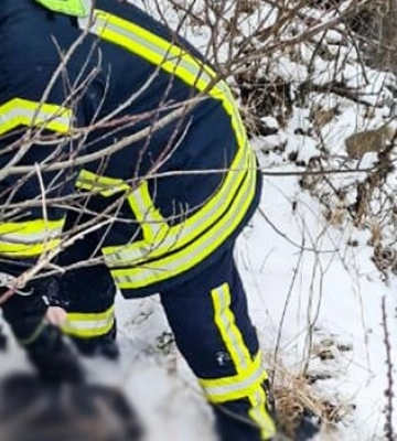 З річки на Львівщині рятувальники витягнули тіло 50-річної жінки