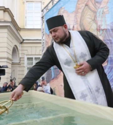 У Львові військові капелани різних конфесій освятили воду