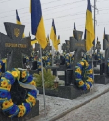 У Рівному встановили 165 пам&#039;ятників для загиблих захисників
