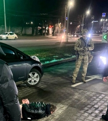 Зарабатывал на уклонистах: в Виннице задержан работник ТЦК