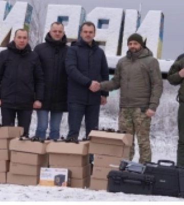 Військові зєднання на Харківщині та Донеччині отримали техніку та обладнання з Володимира