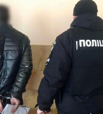 На Київщині покидьок психологічно та фізично катував 4-річну дівчинку