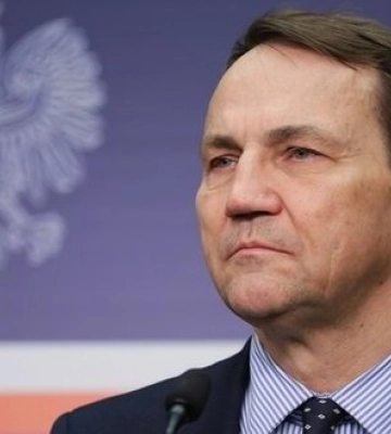 Украина нуждается в мире на справедливых условиях. Это не должна быть капитуляция, - Сикорский