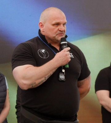 50-летний Василий Вирастюк в пятый раз стал отцом
