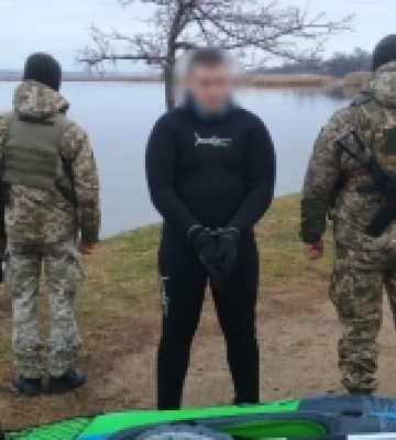 На Одещині викрили чоловіка, який на надувному каяку намагався потрапити до Придністров'я
