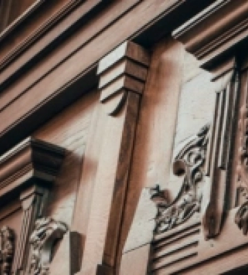 У Львові відновили історичну сецесійну браму на вулиці Антоновича