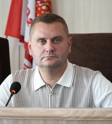 Черкасці вимагають відставку секретаря міської ради Тренкіна
