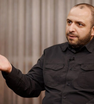 Умєров сьогодні не прийде до Ради із доповіддю про фортифікації, - Железняк Умєров сьогодні не прийде до Ради із доповіддю про фортифікації, - Железняк