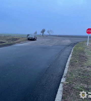 Легковик виїхав назустріч вантажівці. На Золотоніщині сталася ДТП (ФОТО)