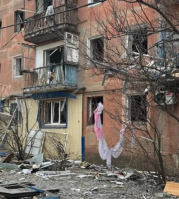 Попри бої у Кураховому залишається ще близько 300 цивільних