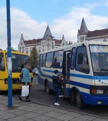 За минулий рік Львівська ОВА розірвала угоди з 20 перевізниками