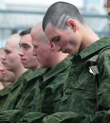 Оккупанты начали принудительный призыв жителей оккупированных Херсонщины и Запорожья