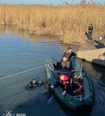 На озері в Одеській області потонув рибалка