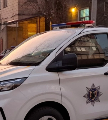 У Білгород-Дністровському біля держустанови стався вибух