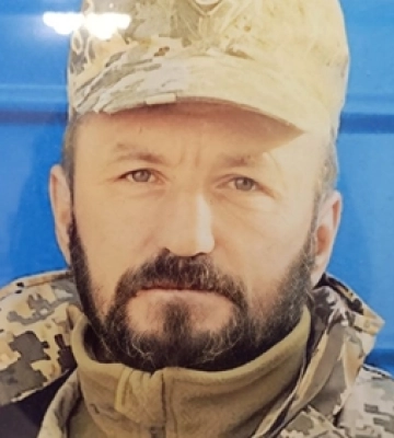 Відзнакою «Золотий хрест» посмертно нагородили батька трьох дітей, Героя з Волині Віктора Какалюка