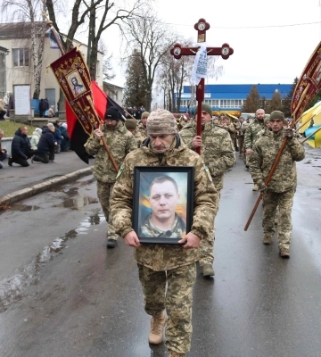 В останню путь провели Романа Касаткіна зі Здолбунова та Миколу Мазура із Сарненщини