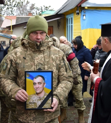 В останню путь провели Романа Касаткіна зі Здолбунова та Миколу Мазура із Сарненщини