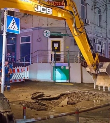 У Києві після прориву тепломережі відключили опалення в понад 230 будинках
