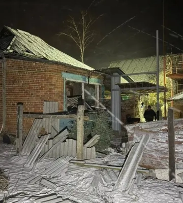 Обстріли Харкова й області за добу: постраждали двоє людей, пошкоджено будинки й господарчі споруди