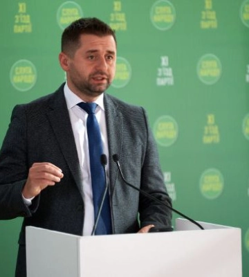 Депутати збираються дозволити будувати у прибережній захисній смузі тимчасові споруди «рибних інвесторів» Депутати збираються дозволити будувати у прибережній захисній смузі тимчасові споруди «рибних інвесторів»