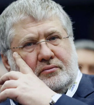 «Приходили СМС». Известно, кому из игроков Днепра Коломойский отдал долги «Приходили СМС». Известно, кому из игроков Днепра Коломойский отдал долги