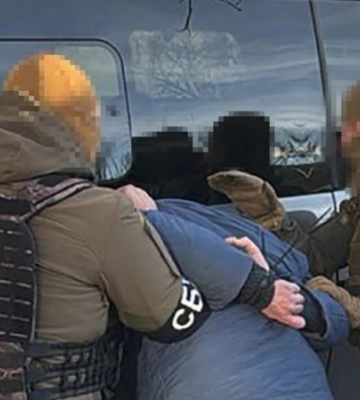 СБУ затримала жителя Херсону, який коригував ворожі удари по місту