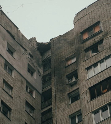 У Солом&#039;янському районі Києва є влучання уламків дрона у багатоповерхівку