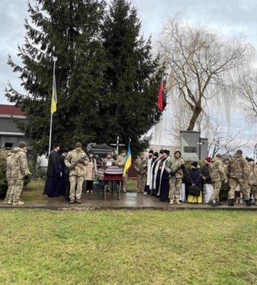 На Волині попрощалися з військовим Олександром Савлуком