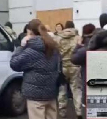 На вокзалі у Дніпрі стався гучний скандал між співробітниками ТЦК та чоловіком