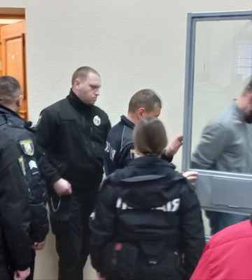 Суд над власником російського казино Pin-Up: адвокат вимагає передати справу до іншого суду