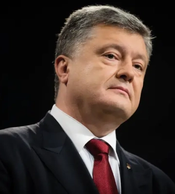 «Моя особиста втрата». Порошенко поїхав на похорон у Вінницю