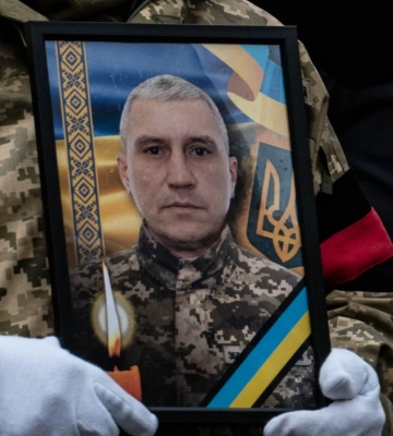 На Ужгородщині провели в останню дорогу Андрія Беке, який загинув ще місяць тому