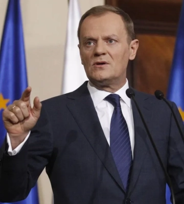 Є рішення: Туск заявив про &quot;прорив&quot; щодо ексгумацій жертв Волинської трагедії